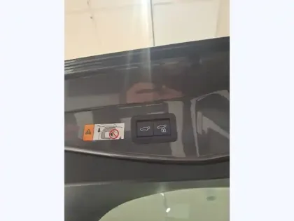 Photo 20 Toyota C-HR 2.0 PHEV 225 Design NG HYBRIDE RECHARGE