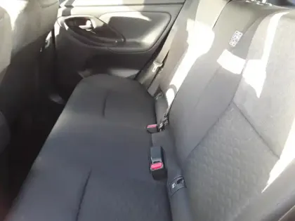 Photo 10 Toyota Yaris Hybride 1.5 HYBRID 116H DESIGN