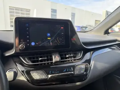 Photo 13 Toyota C-HR 2.0 Hybride 184 Edition