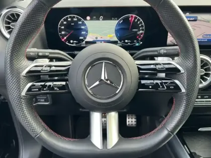 Photo 13 Mercedes GLA 250 e Hybrid EQ AMG Line