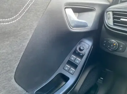 Photo 5 Ford Puma 1.0 Flexifuel 125ch S&amp;S mHEV Titanium