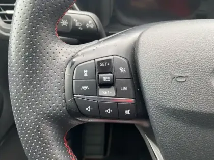 Photo 15 Ford Kuga 2.5 Duratec 190ch FHEV E85 ST-Line Business BVA