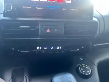 Photo 4 Peugeot Partner Fourgonnette M 950kg BlueHDi 130ch S&amp;S