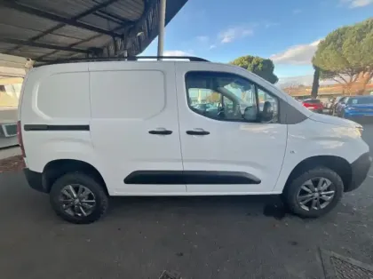 Photo 20 Peugeot Partner Fourgonnette M 950kg BlueHDi 130ch S&amp;S