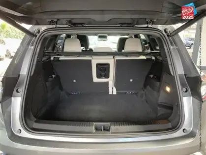 Photo 5 Renault Espace  1.2 E-Tech full hybrid 200ch Iconic