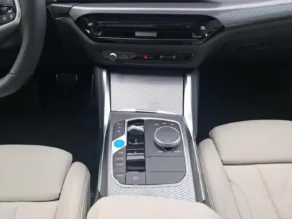 Photo 10 BMW I4  eDrive40 340ch M Sport