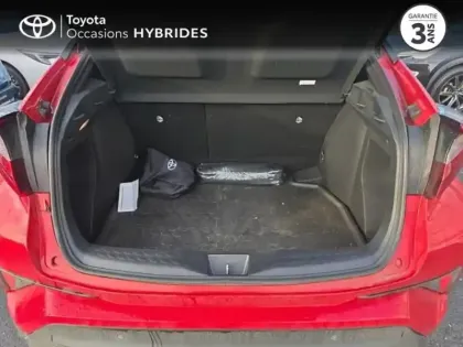 Photo 9 Toyota C-HR  1.8 Hybride 122ch Design Ultimate E-CVT
