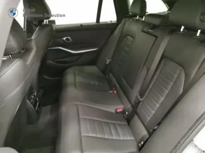 Photo 3 BMW Serie 3 Série 3 Touring 330eA 292ch M Sport