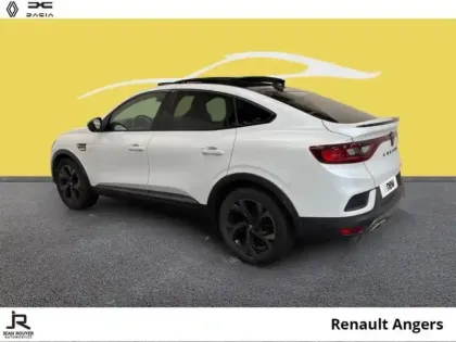 Photo 10 Renault Arkana  1.6 E-Tech hybride 145ch Engineered -22