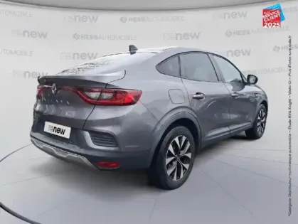 Photo 5 Renault Arkana  1.3 TCe mild hybrid 140ch Evolution EDC -22 GPS Camera