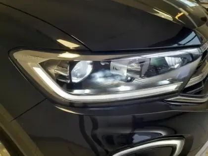 Photo 6 Volkswagen T-roc  1.5 TSI EVO 150ch Style DSG7