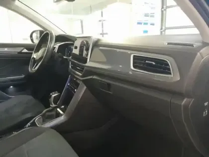 Photo 13 Volkswagen T-roc  1.5 TSI EVO 150ch Style DSG7