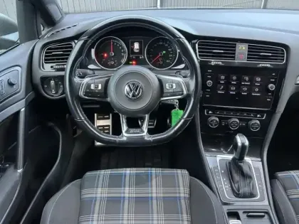 Photo 13 Volkswagen Golf  1.4 TSI 204ch Hybride Rechargeable GTE DSG6 Euro6d-T 5p 8cv