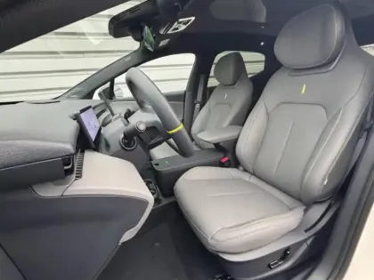 Photo 5 Lynk&co 02  Electric 272ch More