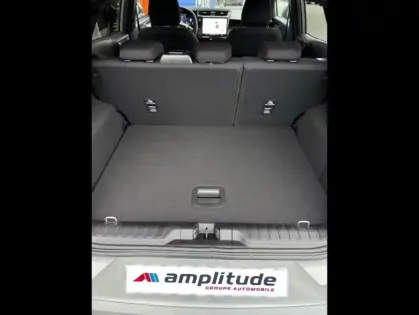 Photo 12 Ford Puma  1.0 EcoBoost Hybrid 125ch ST-Line S&S Powershift