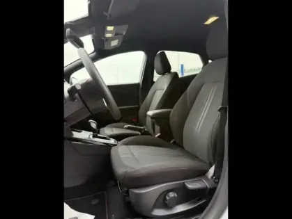 Photo 9 Ford Puma  1.0 EcoBoost Hybrid 125ch ST-Line S&S Powershift