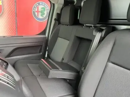 Photo 13 Fiat Scudo  Fg M 2.0 BlueHDi 145ch Pack Premium Connect