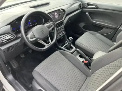 Photo 6 Volkswagen T-cross  1.0 TSI 110ch Life Plus