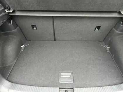 Photo 16 Volkswagen T-cross  1.0 TSI 110ch Life Plus