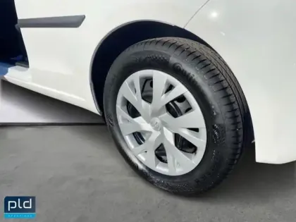 Photo 10 Toyota Yaris  110 VVT-i France 3p