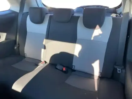 Photo 5 Toyota Yaris  110 VVT-i France 3p