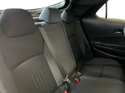 Photo 13 Toyota C-HR  2.0 Hybride 200ch Design NG23