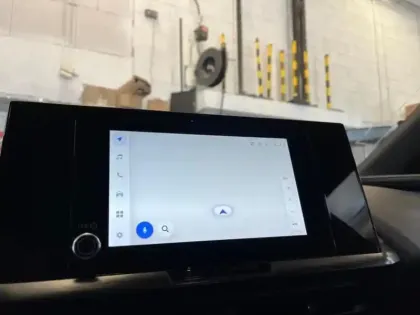 Photo 7 Toyota C-HR  2.0 Hybride 200ch Design NG23