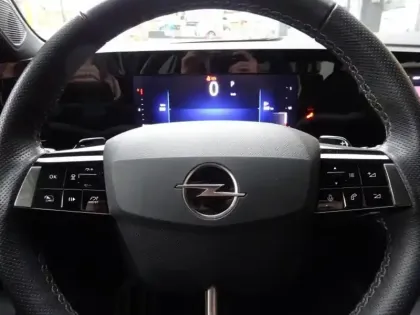 Photo 7 Opel Astra  1.2 Turbo 130ch GS BVA8