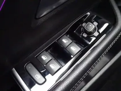 Photo 5 Opel Astra  1.2 Turbo 130ch GS BVA8