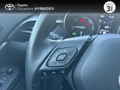 Photo 8 Toyota C-HR  1.8 Hybride 122ch Dynamic Ultimate E-CVT