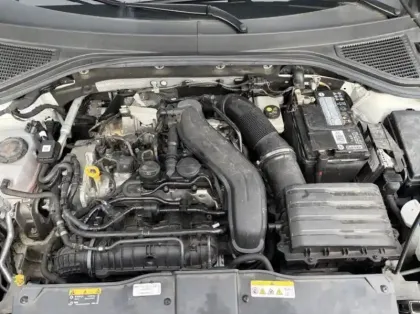 Photo 1 Volkswagen T-roc  1.5 TSI EVO 150ch Life Plus DSG7