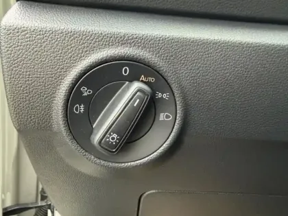 Photo 4 Volkswagen T-roc  1.5 TSI EVO 150ch Life Plus DSG7