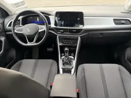 Photo 3 Volkswagen T-roc  1.5 TSI EVO 150ch Life Plus DSG7