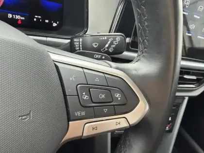 Photo 7 Volkswagen T-roc  1.5 TSI EVO 150ch Life Plus DSG7