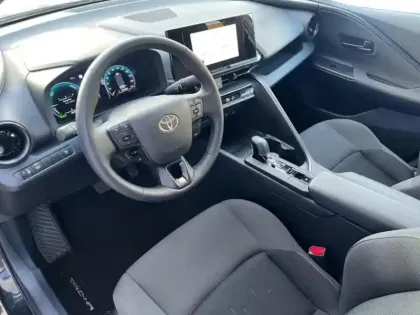 Photo 13 Toyota C-HR  1.8 Hybride 140ch Design NG23