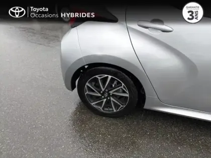 Photo 9 Toyota Yaris  116h Design 5p MY22