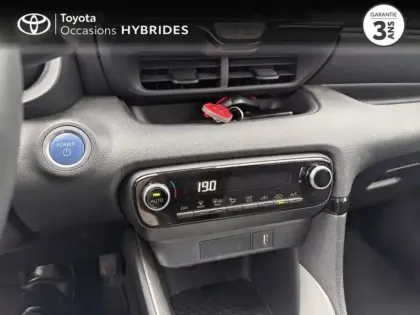 Photo 12 Toyota Yaris  116h Design 5p MY22