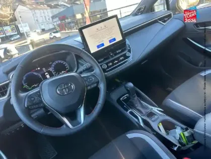 Photo 14 Toyota Corolla  1.8 140ch GR Sport MY25