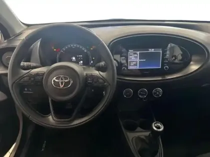 Photo 10 Toyota Aygo  X 1.0 VVT-i 72ch Dynamic