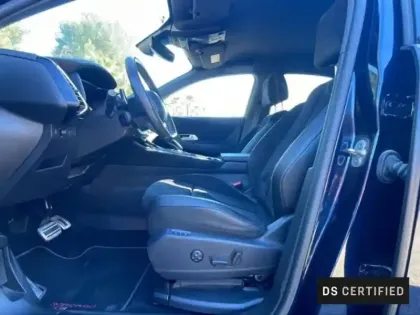 Photo 8 DS Ds 7  E-TENSE 4x4 300ch Performance Line +