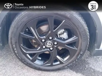 Photo 18 Toyota C-HR  122h Graphic 2WD E-CVT RC18