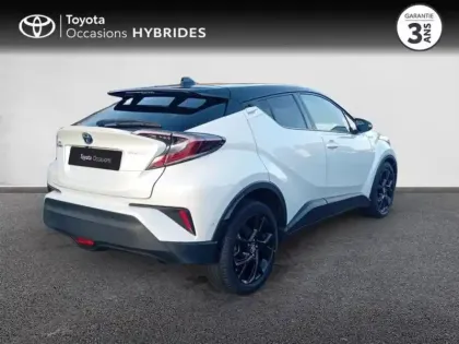 Photo 16 Toyota C-HR  122h Graphic 2WD E-CVT RC18