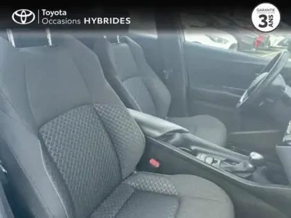 Photo 5 Toyota C-HR  1.8 Hybride 122ch Dynamic Ultimate E-CVT
