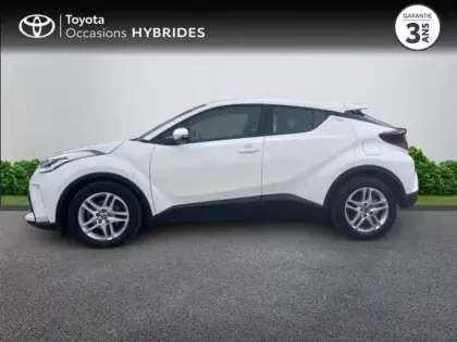 Photo 17 Toyota C-HR  1.8 Hybride 122ch Dynamic Ultimate E-CVT