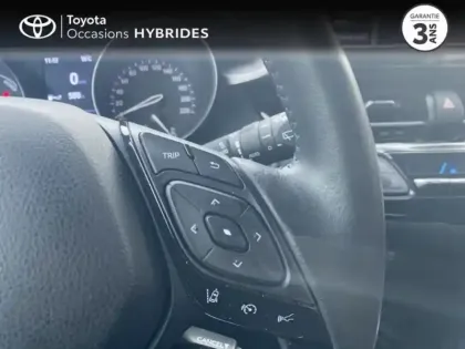 Photo 27 Toyota C-HR  1.8 Hybride 122ch Dynamic Ultimate E-CVT