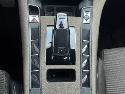 Photo 10 DS DS 7  Crossback BlueHDi 130ch Business  Automatique