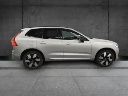 Photo 7 Volvo Xc60  T6 Hybride Rechargeable 253 + 145ch Ultra Style Dark Geartronic 8 AWD