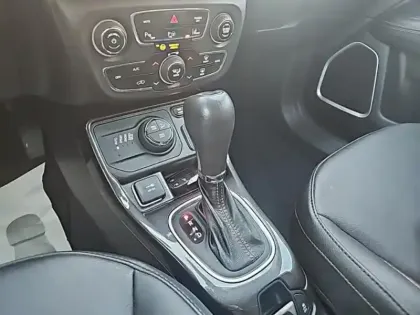 Photo 13 Jeep Compass  1.3 Turbo T4 190ch PHEV 4xe Limited AT6 eAWD