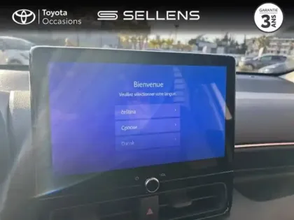 Photo 6 Toyota Yaris  116h Design 5p MY25