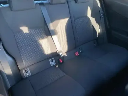 Photo 2 Toyota C-HR  184h Dynamic Business 2WD E-CVT + Programme Beyond Zero Academy MY22